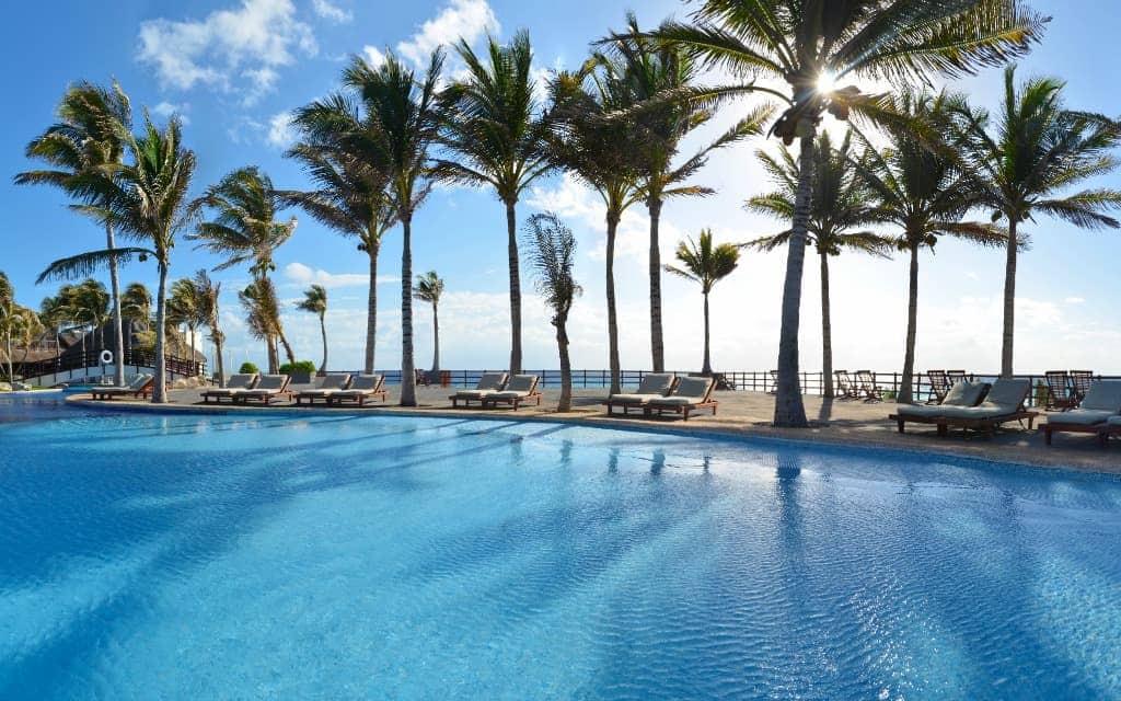 Grand Oasis Cancun Pool
