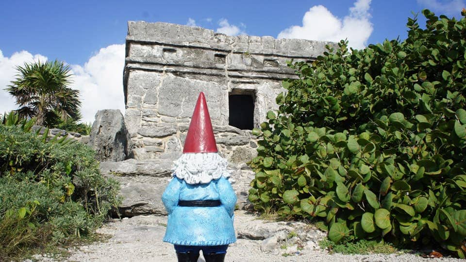 Mayan ruins overlooking the ocean.