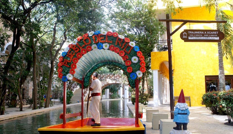 Trajinera to Xcaret park