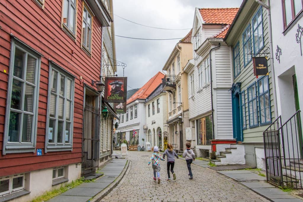 Family Travel: Tips for Traveling to Europe for the First Time with Your Kids