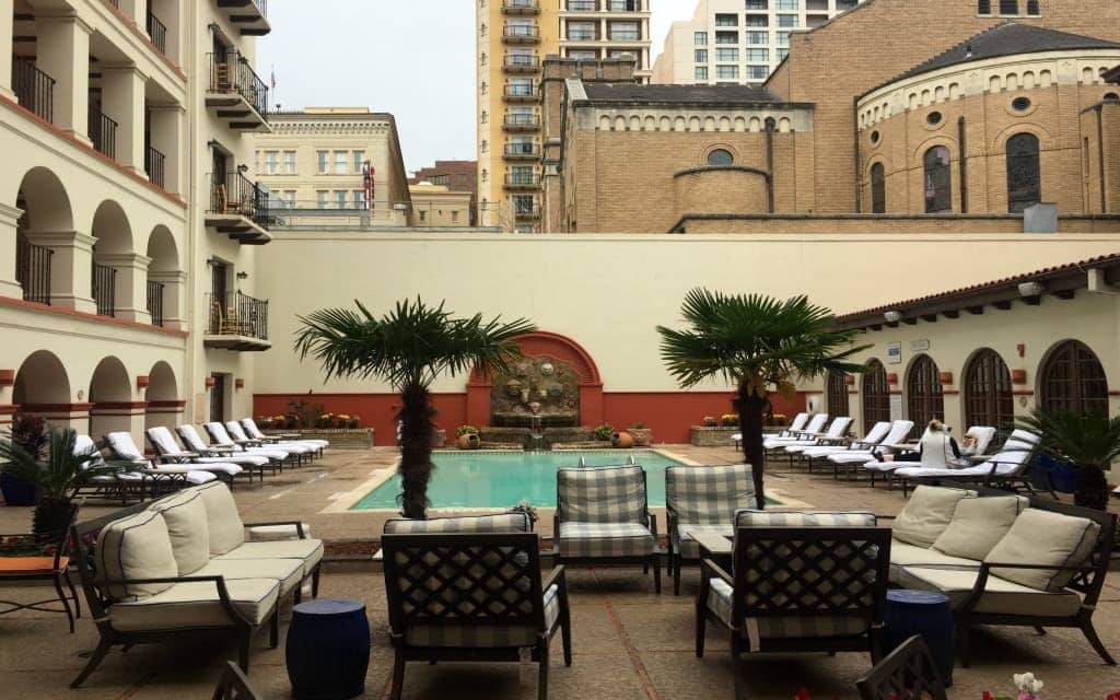 Omni La Mansion del rio pool