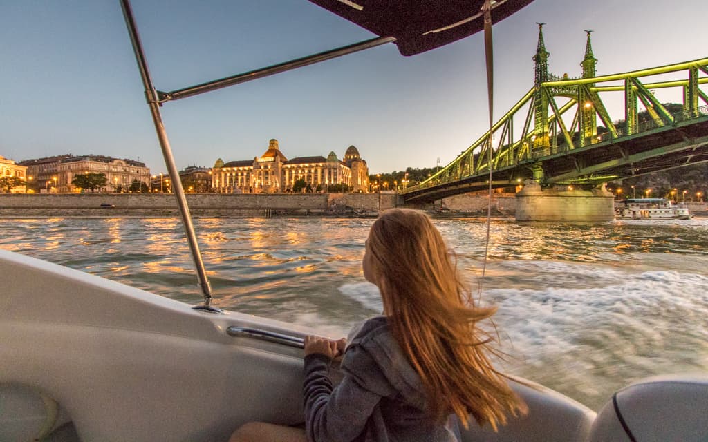 Kid-friendly Europe:On our sunset speedboat ride on the Danube