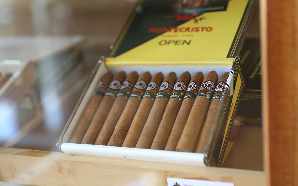 Cigar box station