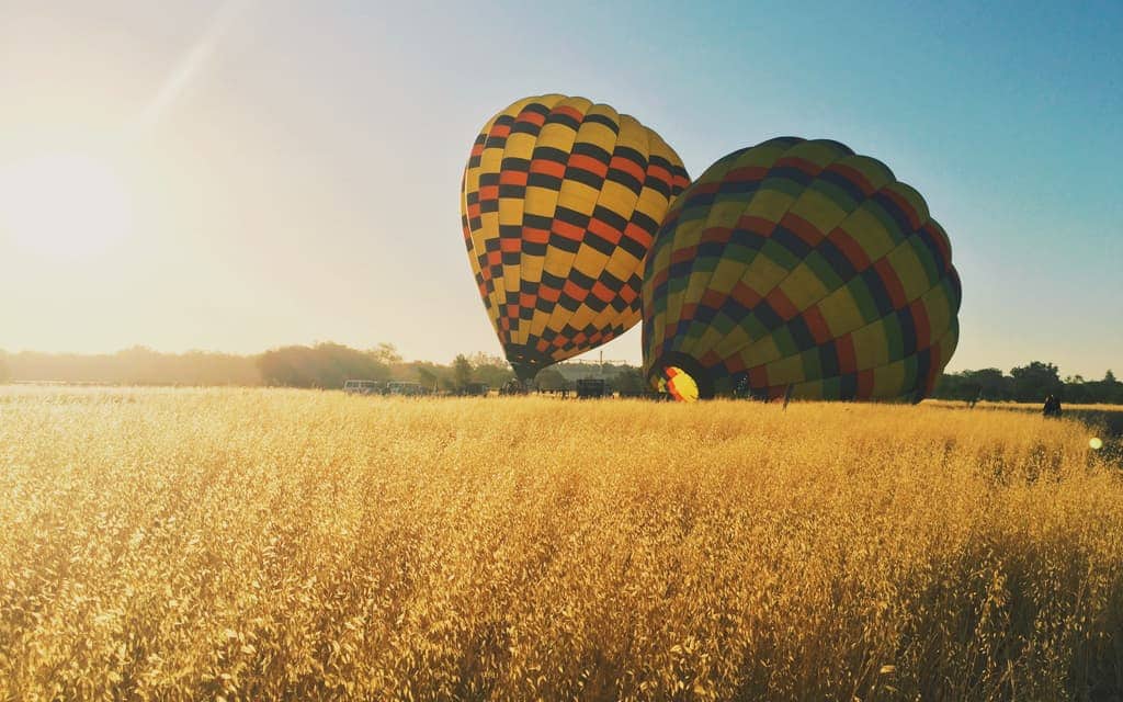 Early morning hot air balloon ride over Napa Valley