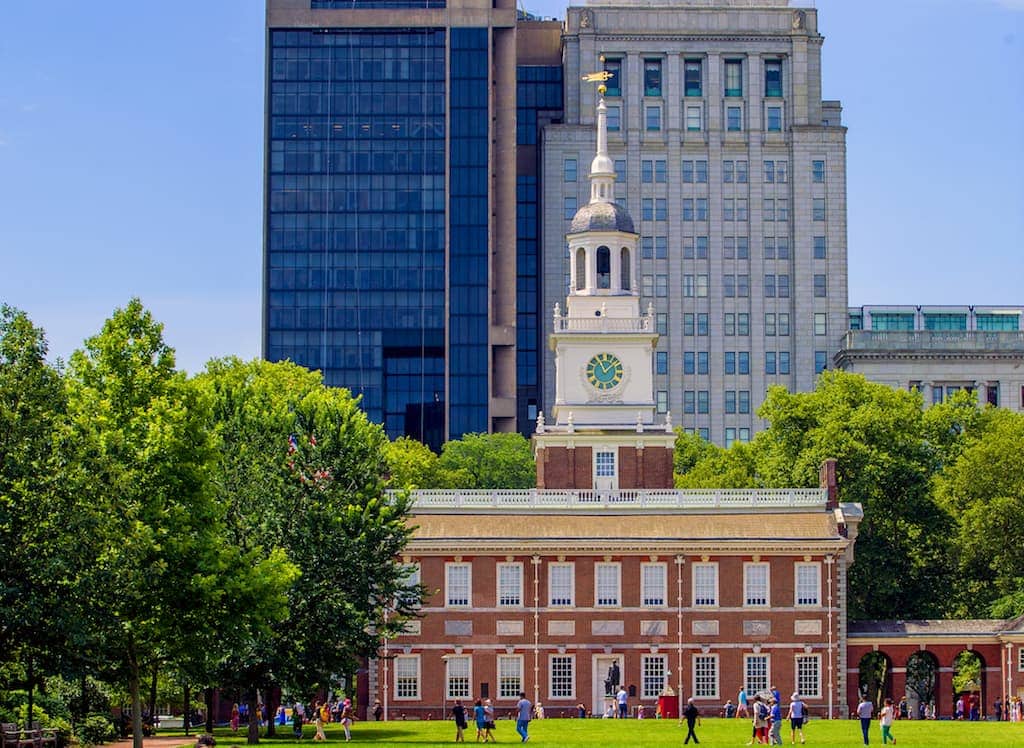 Come along with PointsandTravel as she shows us the family travel magical history tour.