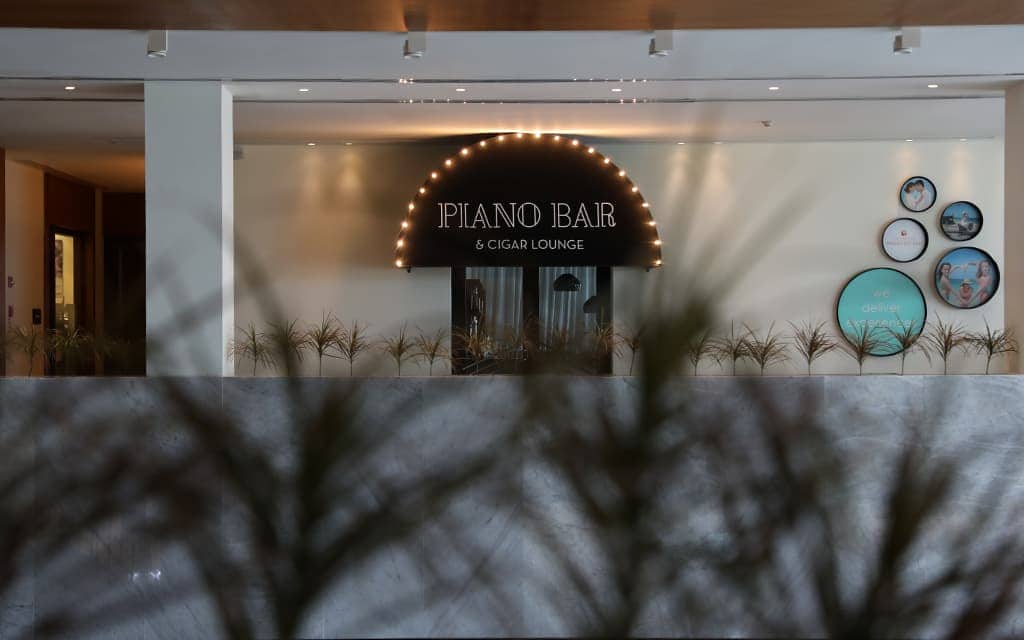 Piano Bar & Cigar Lounge