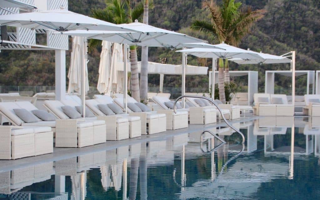 Come along with luxury travel writer Dr. Cacinda Maloney as she explores luxury within luxury - a new concept in a Puerto Vallarta Resort.