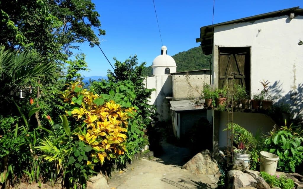 Yelapa Town-HoneyTrek.com