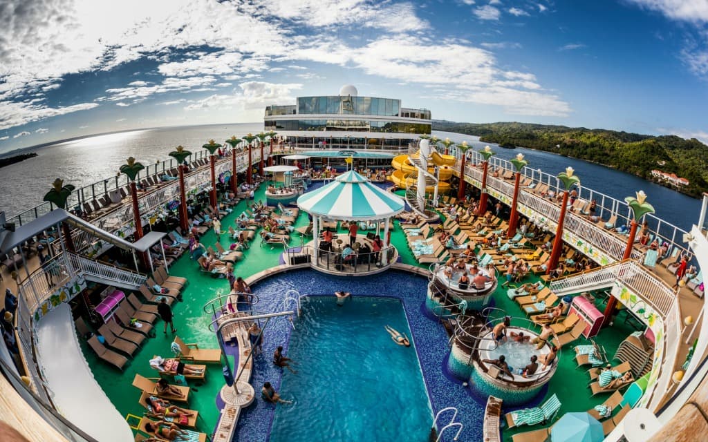 pool deck on cruise ship