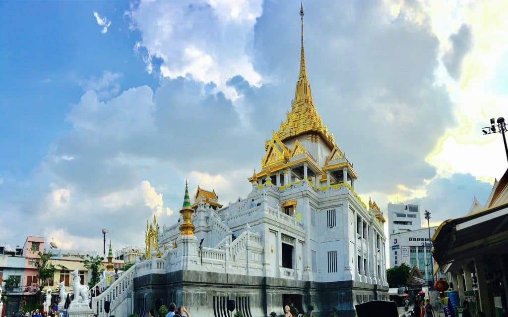Go Sightseeing in Bangkok safely with Tuk Tuk Hop