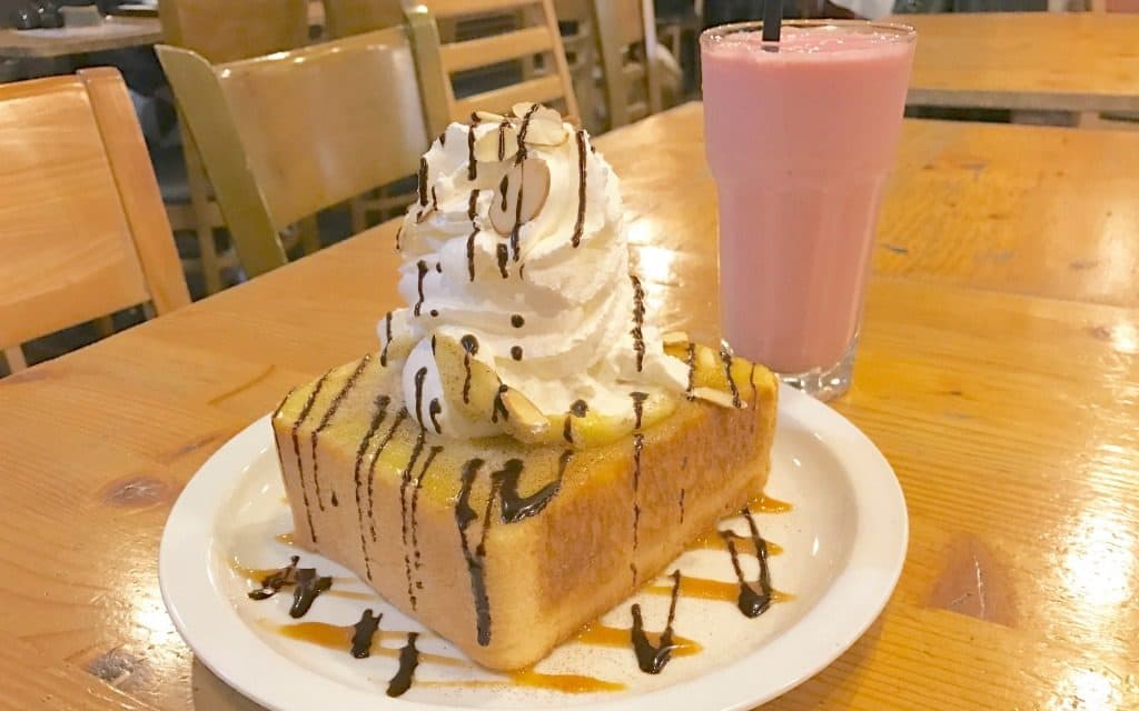 Blind Alley raccoon cafe in Seoul