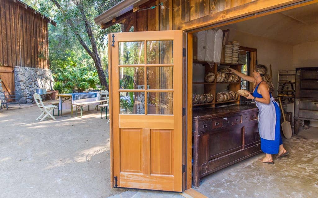 Ojai with kids: Kate's Bread - open one hour a week!