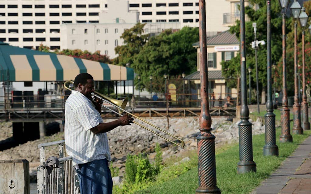 5-Places-to-Slow-Down-and-Travel-Like-a-Local-New-Orleans-Musician-Travelocity