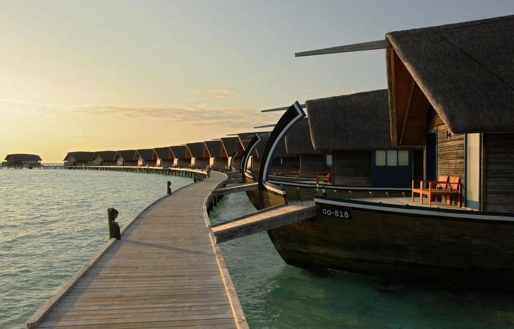 Overwater Bungalows - Cocoa Island Maldives