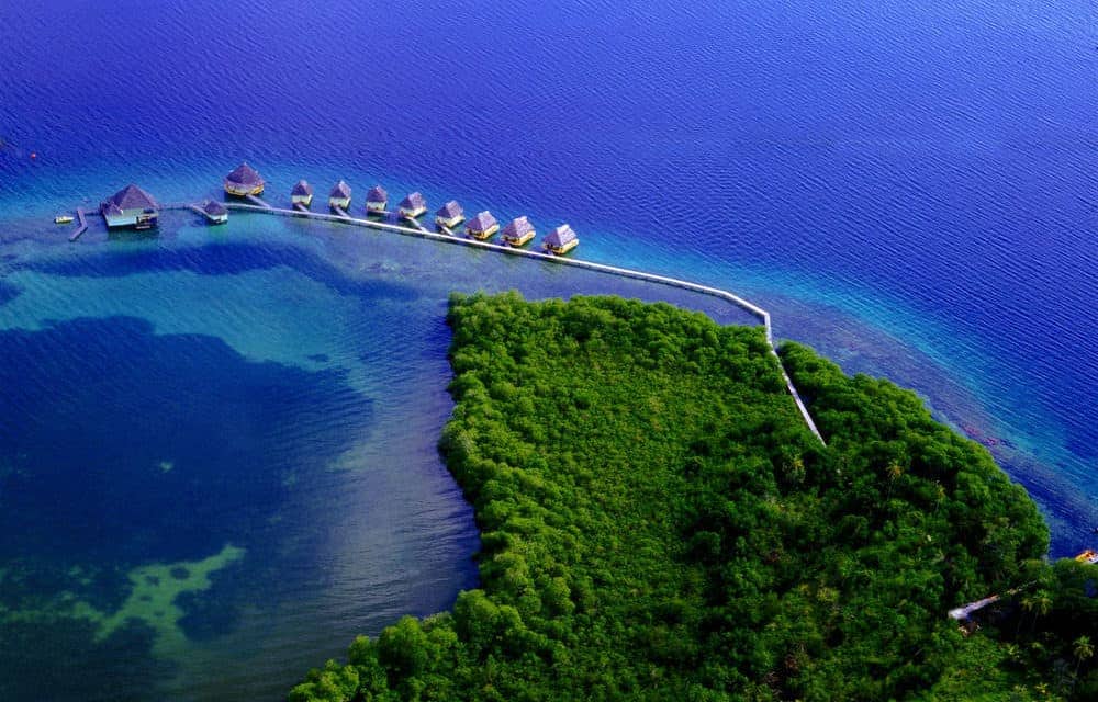 Overwater Bungalows - Punta Caracol