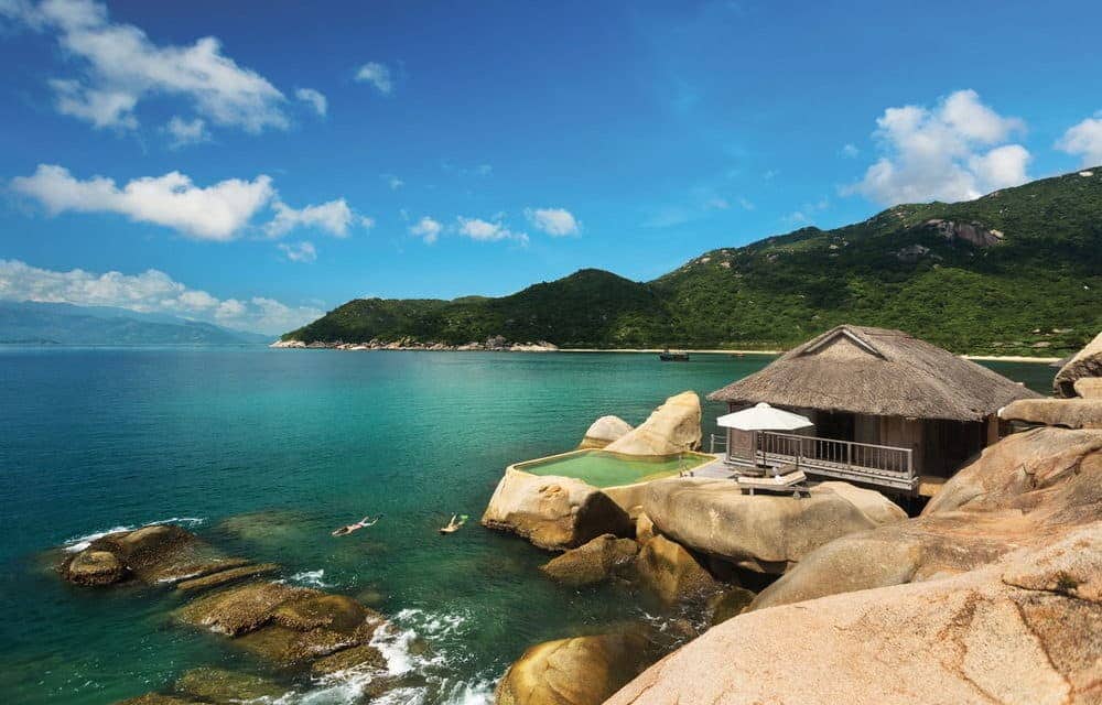 Overwater Bungalows - Six Senses Ninh Van Bay