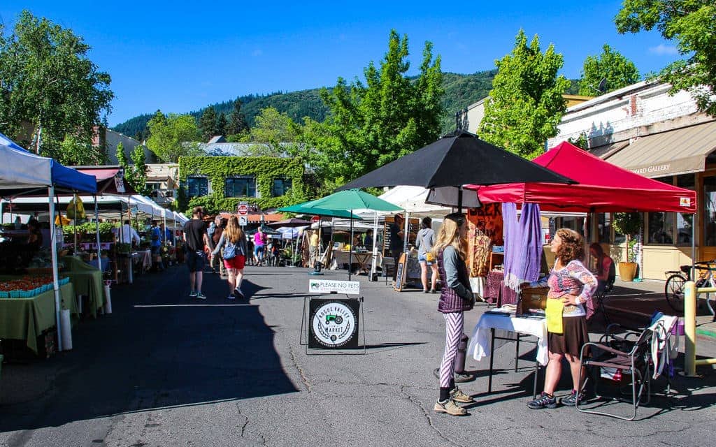Rogue Valley Growers and Crafters Market