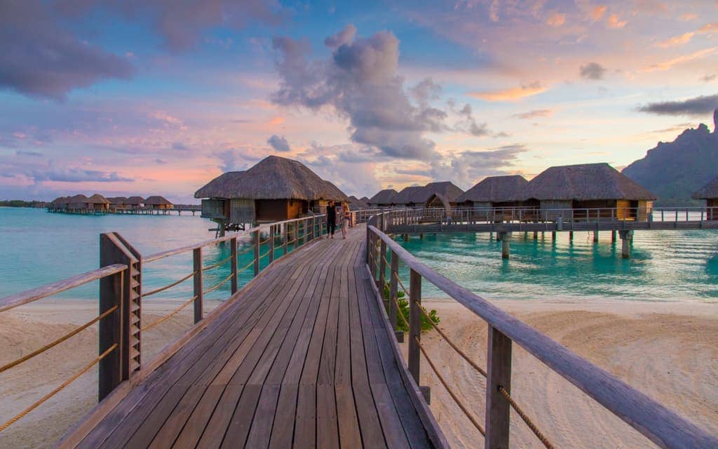 Travel inspiration: Sunset in Bora Bora, French Polynesia (Four Seasons Bora Bora)