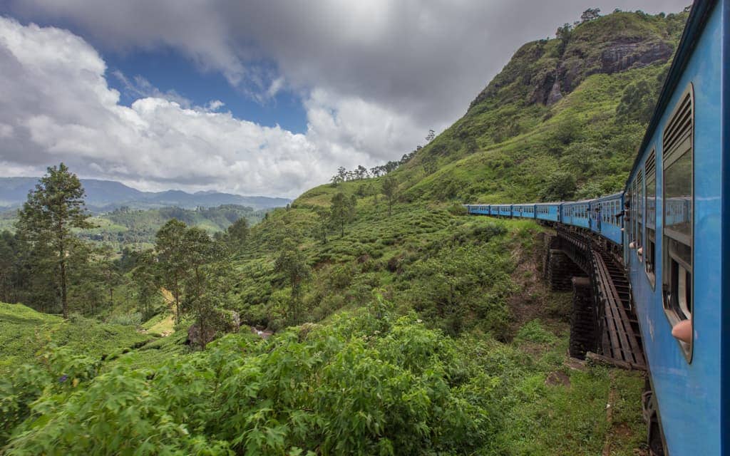 Travel inspiration: On the train between Kandy and Nuwara Eliya, Sri Lanka
