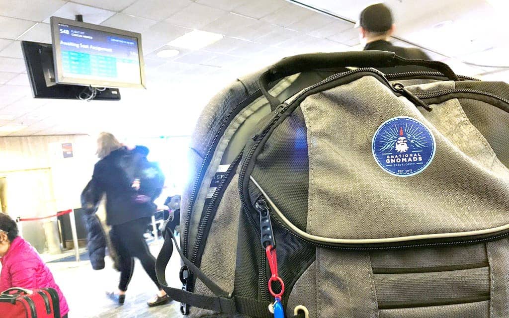 Tips on Staying Active in an Airport - Travelocity.com
