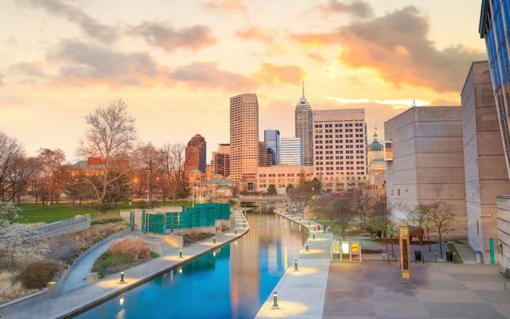 best places to see the 2024 eclipse- Indianapolis, Indiana