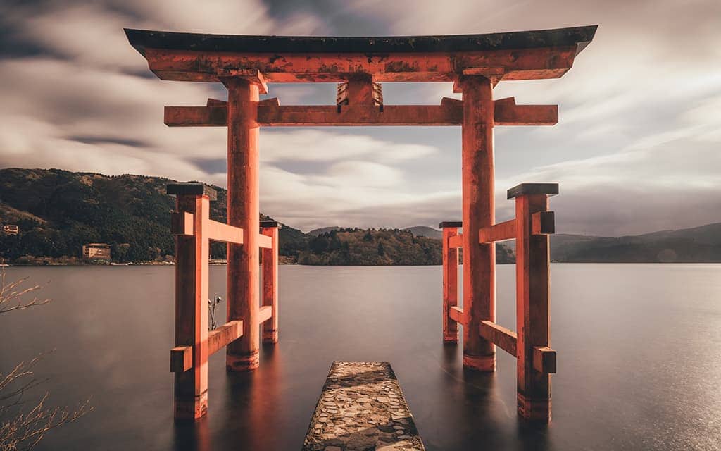 10 Best Bucket List Escapes to Take in Your 30s