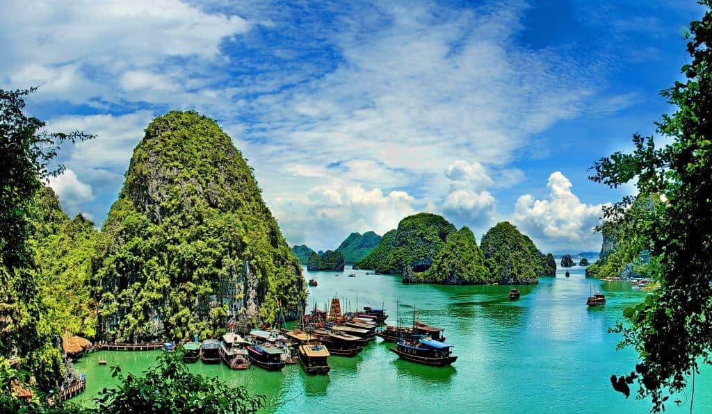 Beautiful summer seascape on sea gulf, Ha Long Bay, Vietnam