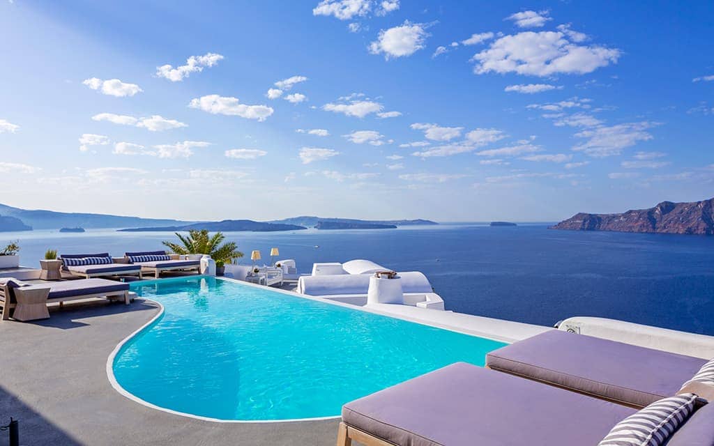 Katikies Pool Bar