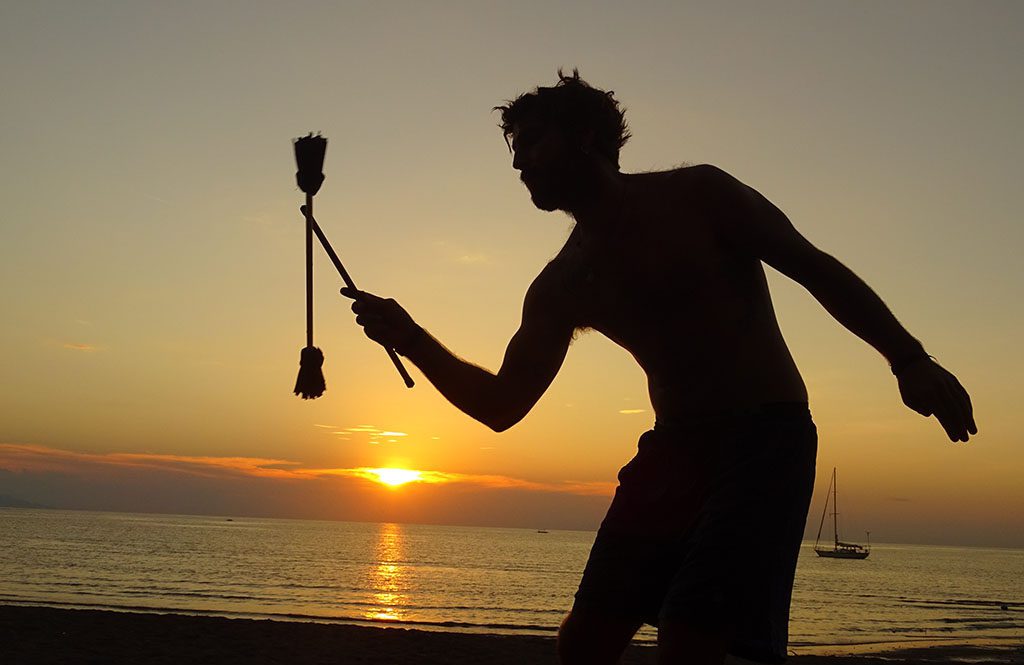 Stay Fit While You Travel -