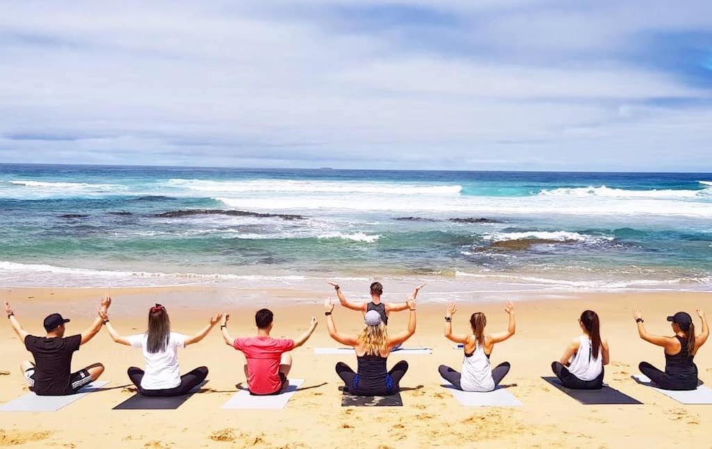 10 Creative Ways To Stay Fit While You Travel