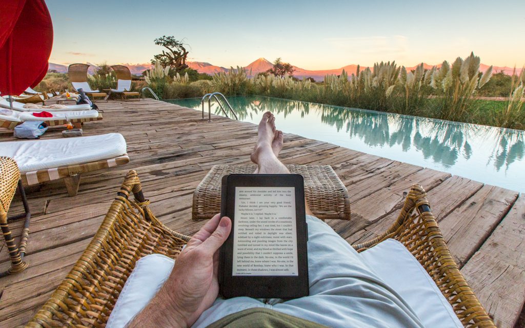 Packing tips: Reading on my Kindle at Chile's Tierra Atacama