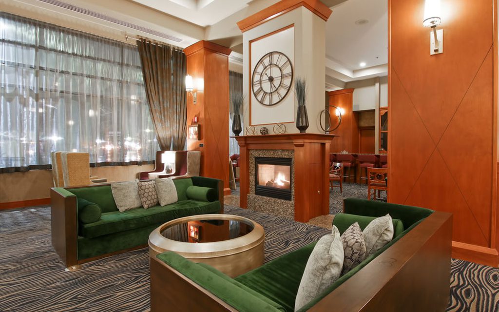 grove hotel