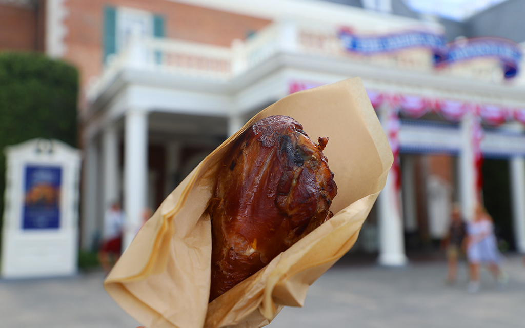 My picks of the best Epcot restaurants are a mix of sit-down traditional experiences as well as kiosks. Have you eaten your way around the world yet? My picks of the best Epcot restaurants are a mix of sit-down traditional experiences as well as kiosks. Have you eaten your way around the world yet?