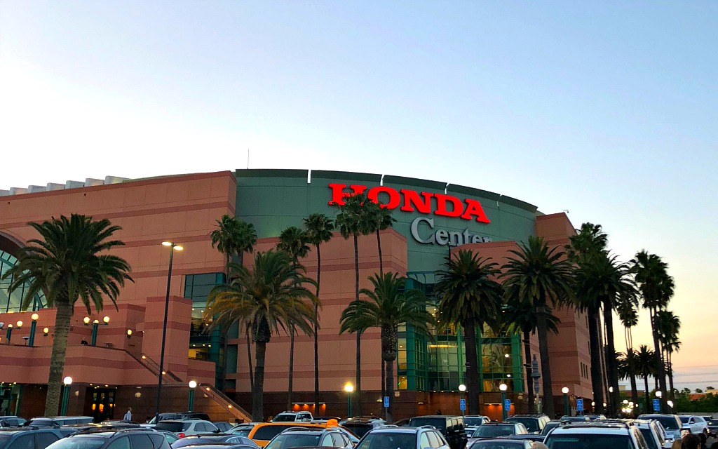 Honda Center in Anaheim - livingmividaloca.com. Click for more things to do in Anaheim besides Disneyland.