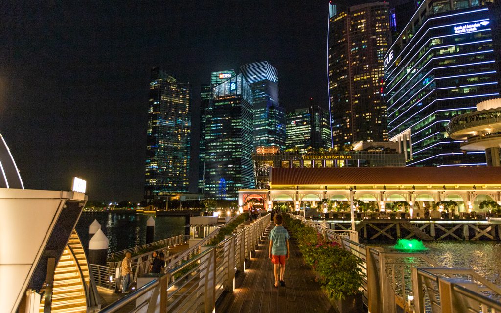 Around the world - Ending our second around-the-world trip in Singapore. At the Fullerton Bay Hotel.