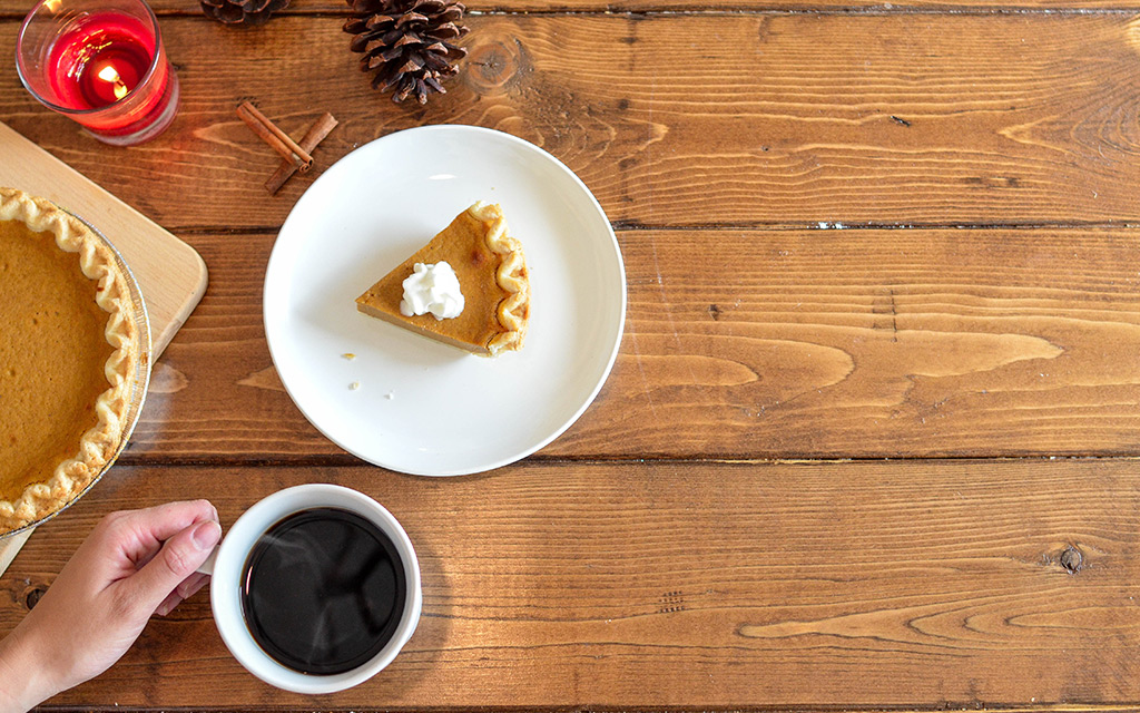 Pumpkin Pie with coffee