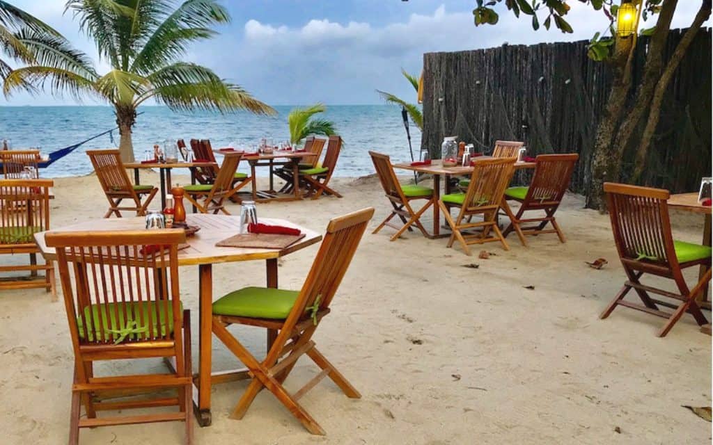 If you've been thinking about a Belize vacation, perhaps having a list of fun things to do will help you make a decision.