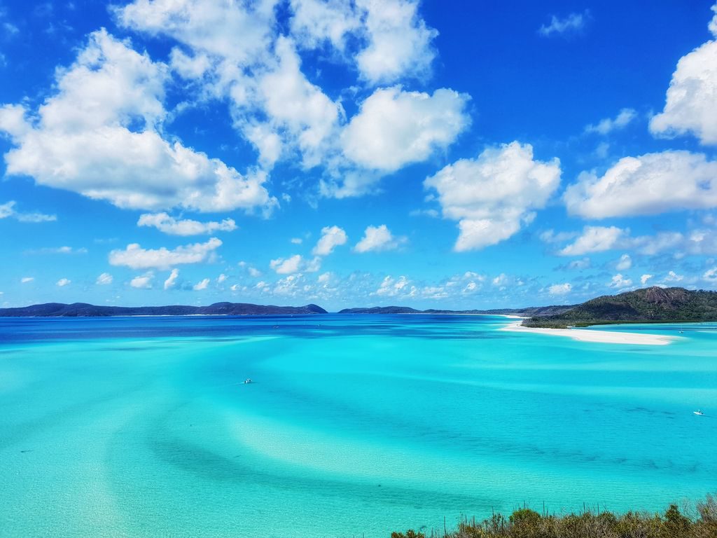 Great Barrier Reef With Kids - Whitehaven Beach