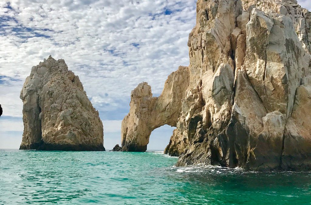 Where to Stay in Cabo for a Luxurious All-Inclusive Experience