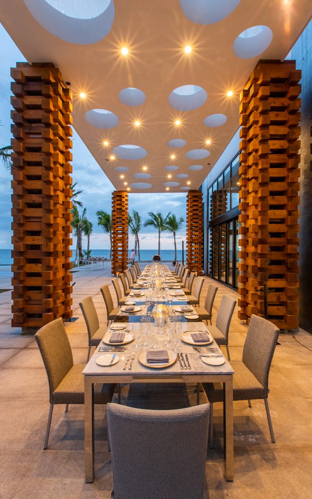 Los Cabos with Kids - Dinner at Garza Blanca is an amazing experience!