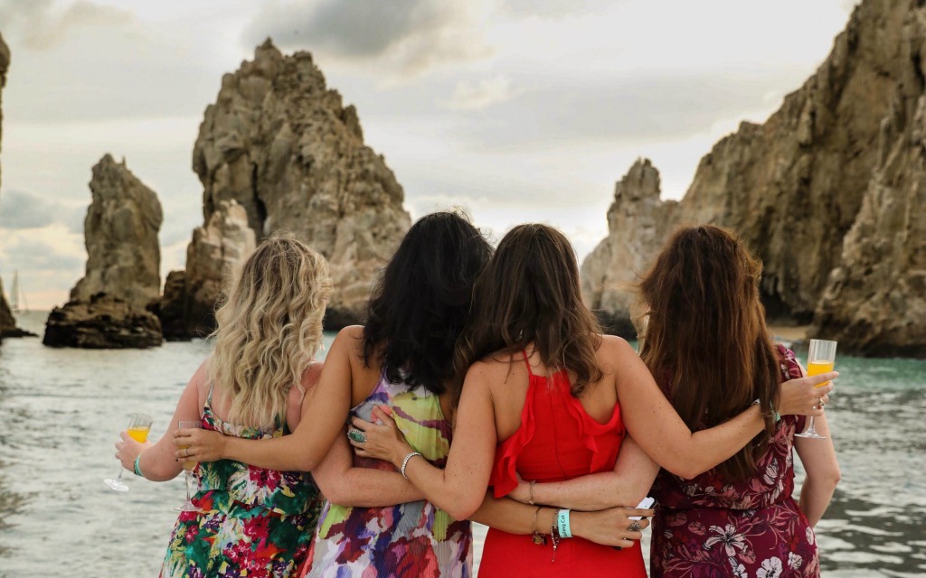 Sunset cruise views with Cabo Adventures - Travelocity.com - #Gnomads #GnomadsTakeOverCabo #LosCabos #familytravel