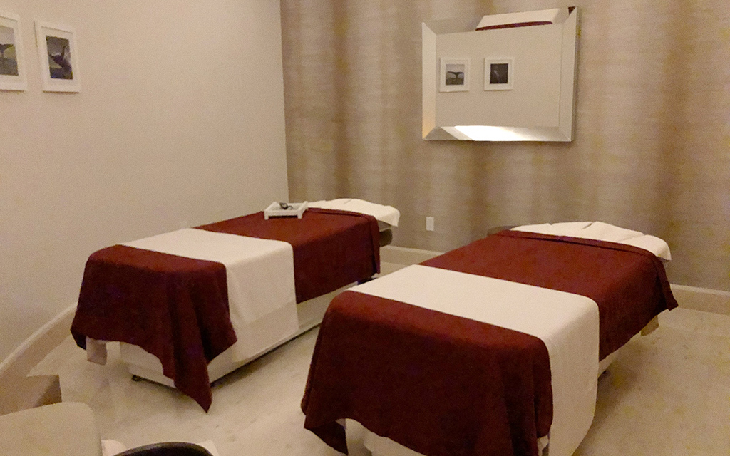 Couples massage room at Le Blanc Spa Resort Los Cabos