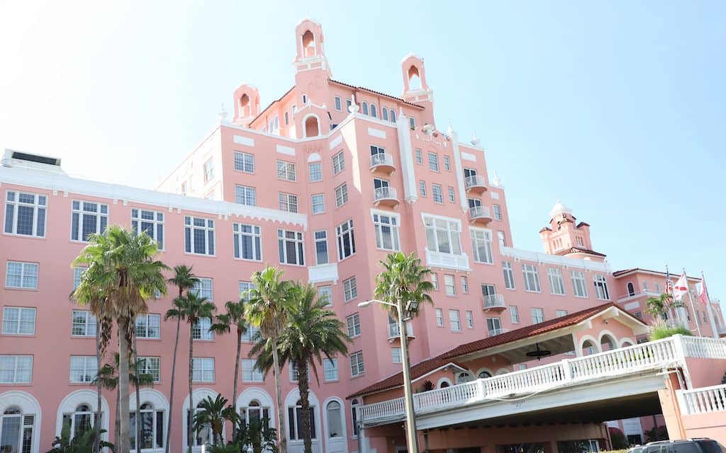 Central Florida has so much to offer for a vacation in the sun any time of year, but where to begin? We've got 19 ideas to help you start planning.