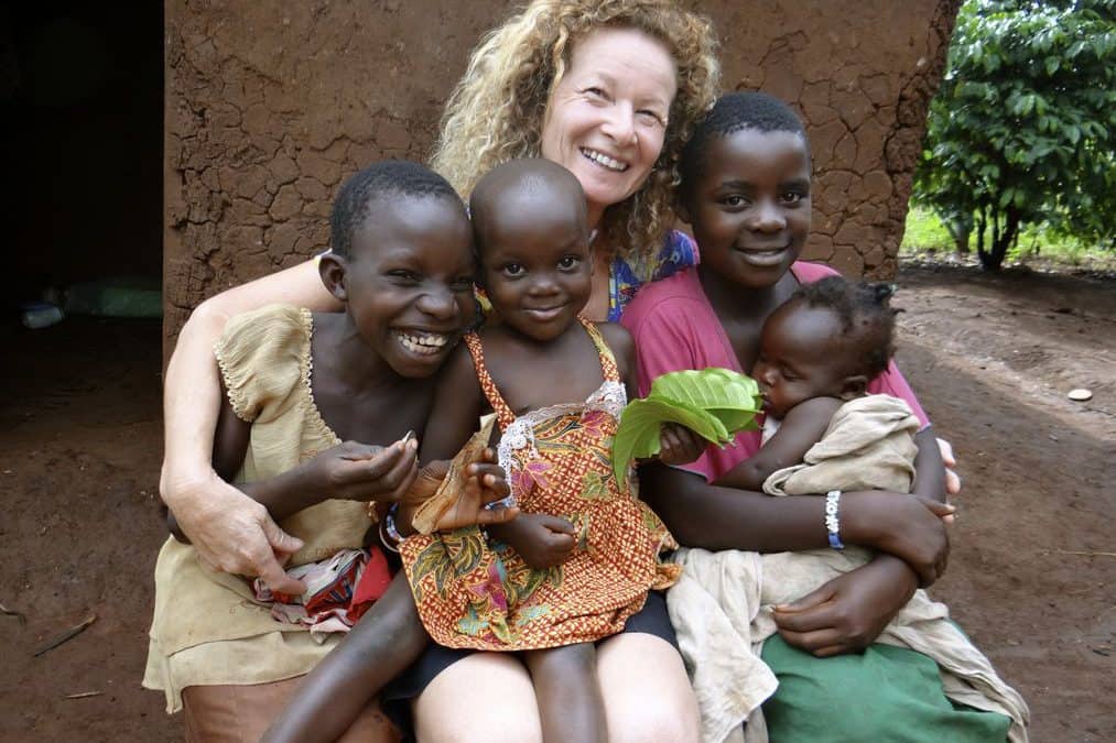 Volunteering Solo: One Woman’s Inspiring Story
