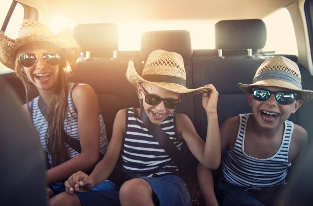 8 bucket list vacations every family should take together