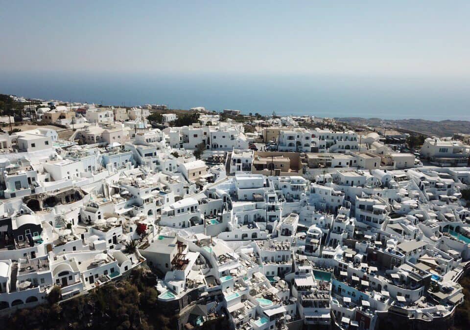How to Properly Experience the Greek Islands of Santorini and Mykonos