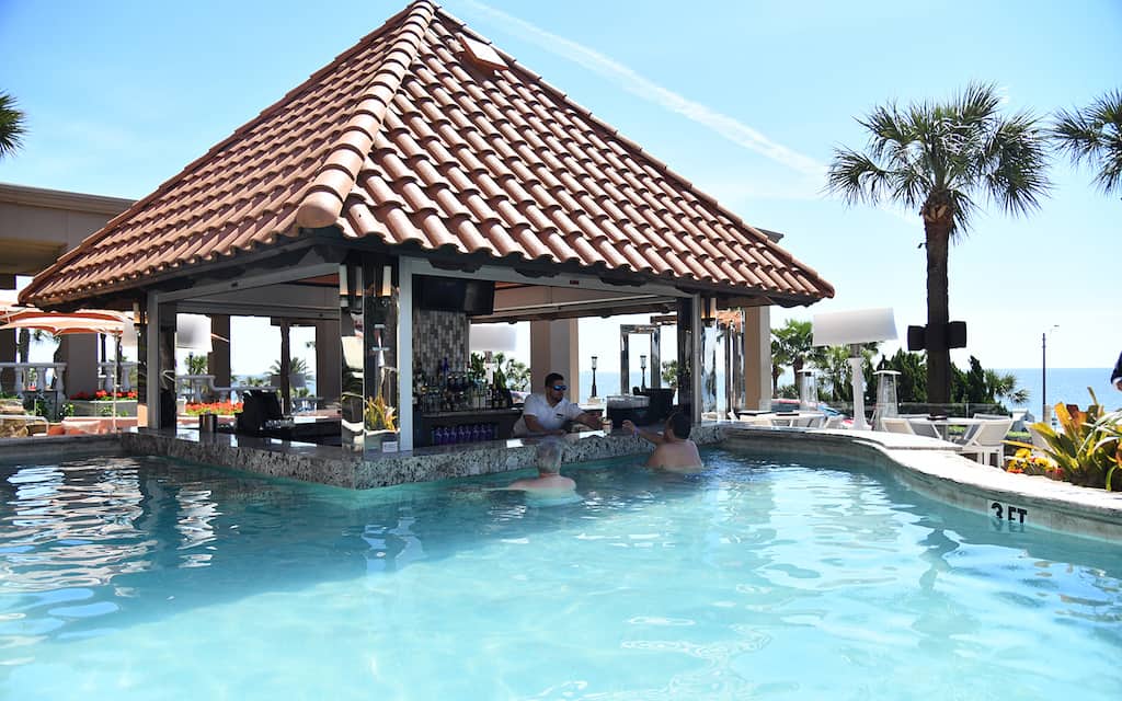 The Cove Swim Up Bar | PHOTO: Courtesy of Landry's