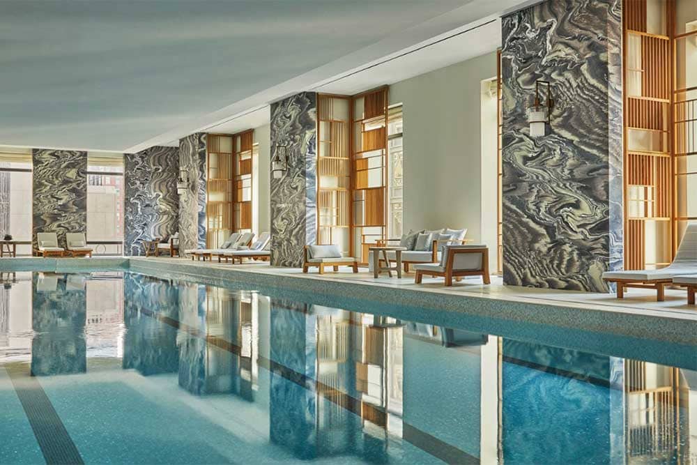 hotels-with-pools-in-nyc