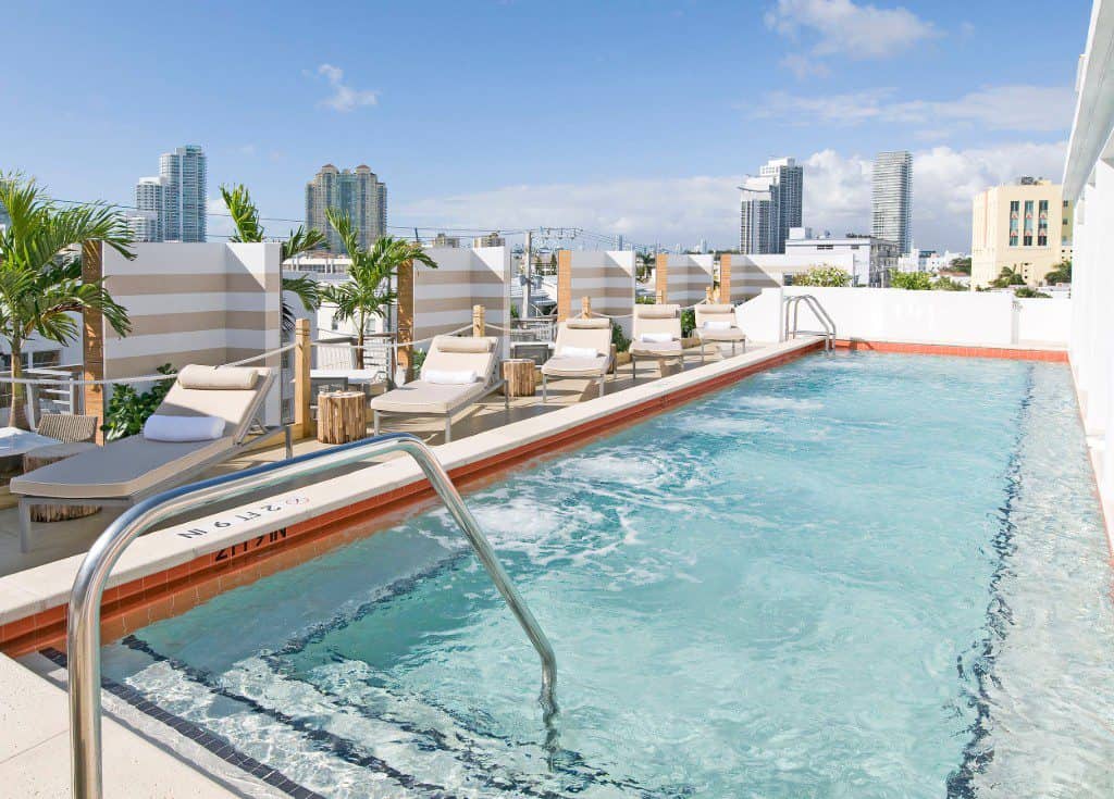 Sense Beach House Hotel, rooftop pool
