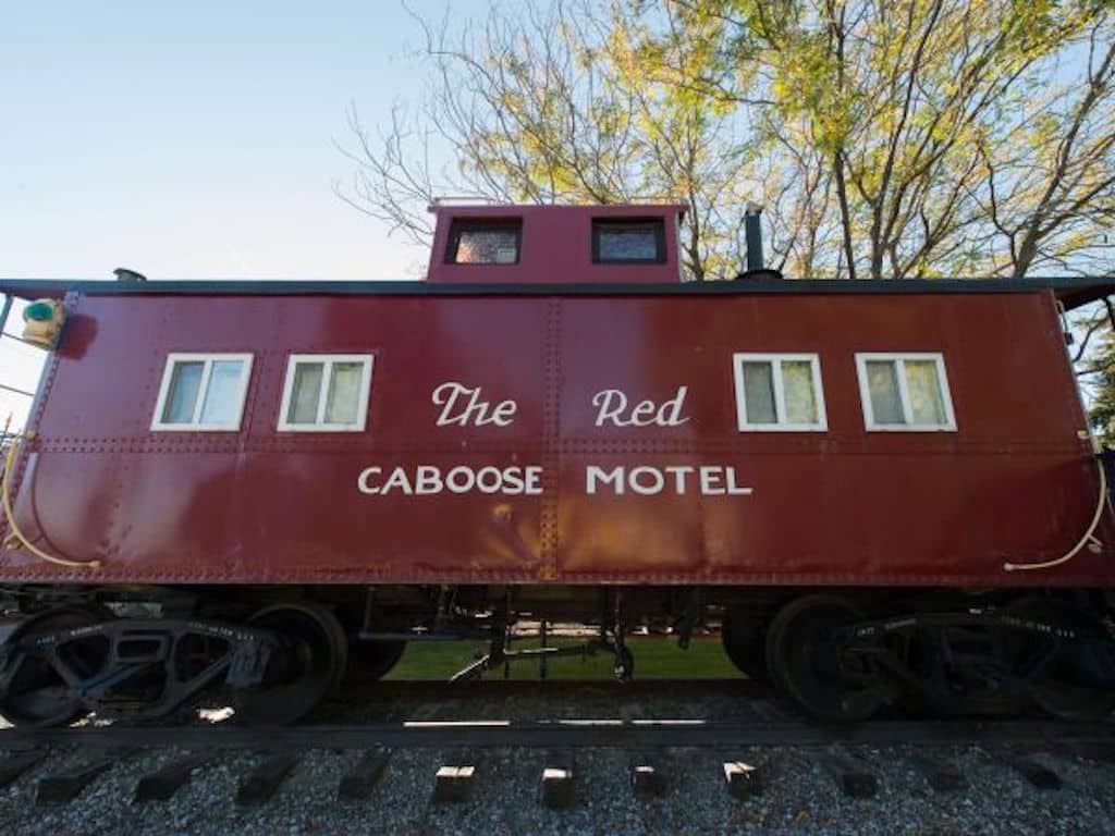 Red Caboose Motel